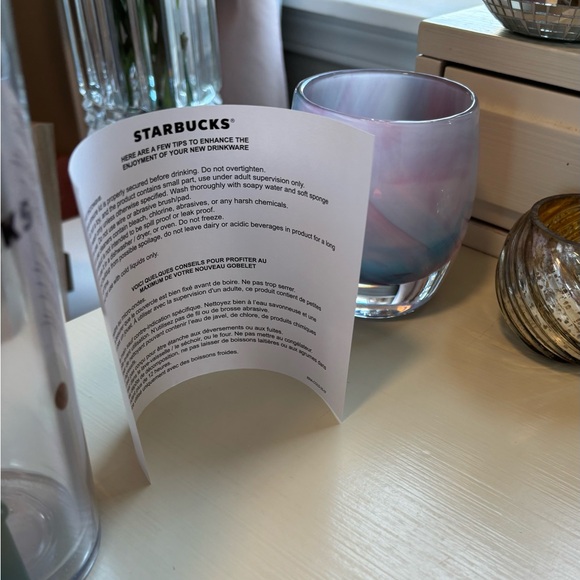 Adorable Starbucks Hello Kitty Clear Tumbler. Holiday 2025 release. - Picture 5 of 9